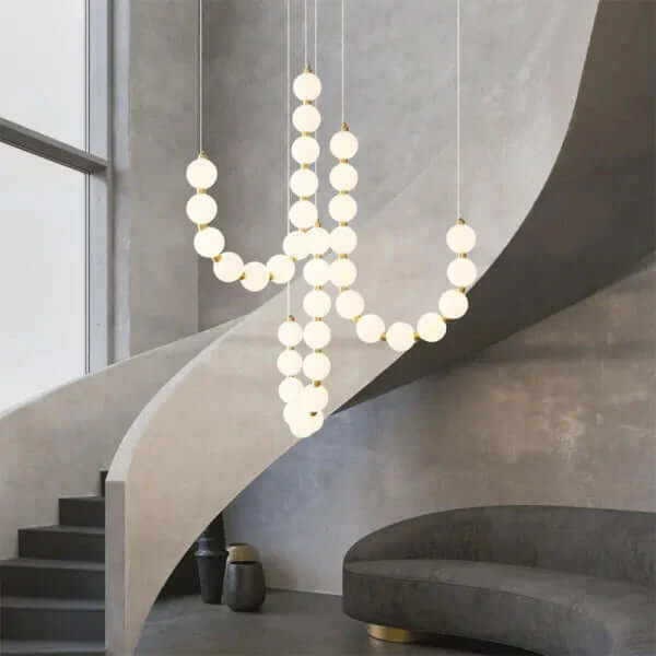Moderne perle-pendellampe i hvid