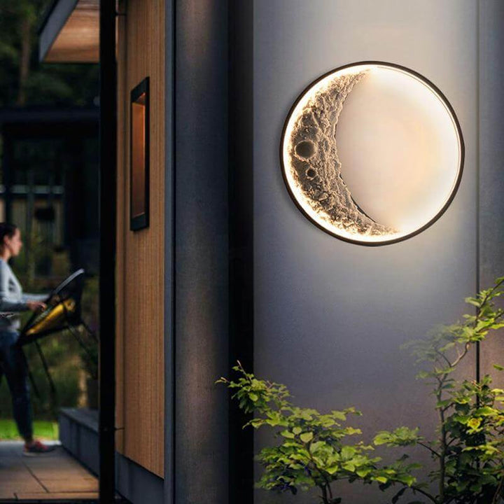 Moderne Udendørs Lampe – LED Vandtæt Måneformet Lys