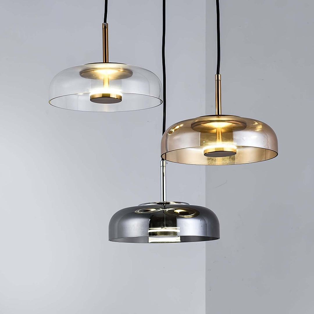 Moderne pendellampe med klart lys