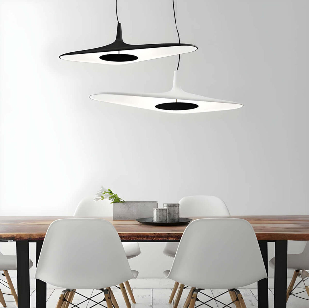 Detalje af unik loftlampe