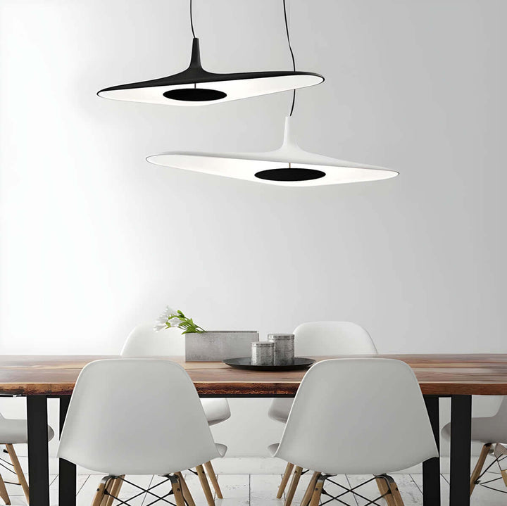Detalje af unik loftlampe