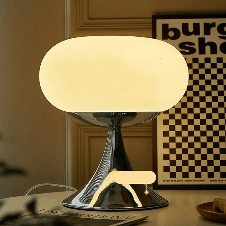 Retro æbleformet bordlampe