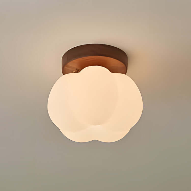 Hyggelig pæreformet loftslampe
