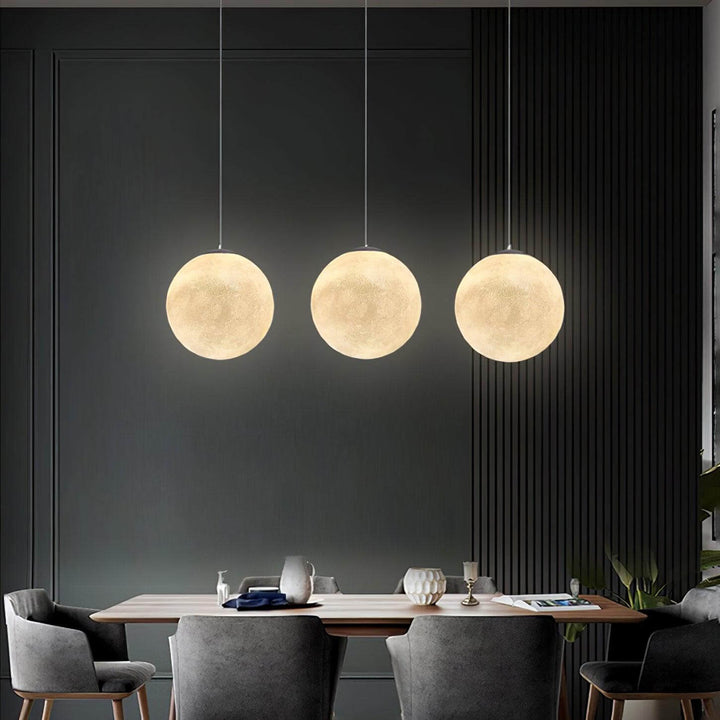 Unik måne loftlampe som dekoration