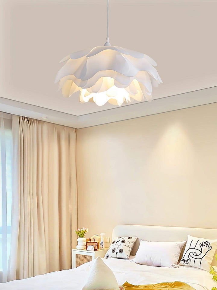 Hvid blomster loftslampe