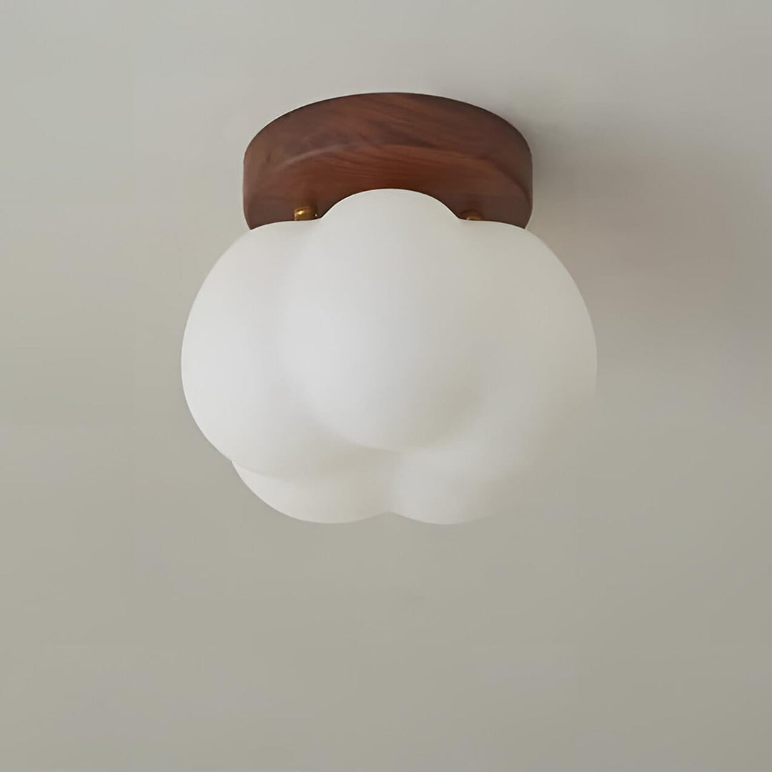 Hyggelig pæreformet loftslampe