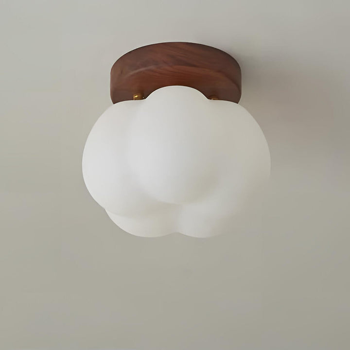 Hyggelig pæreformet loftslampe
