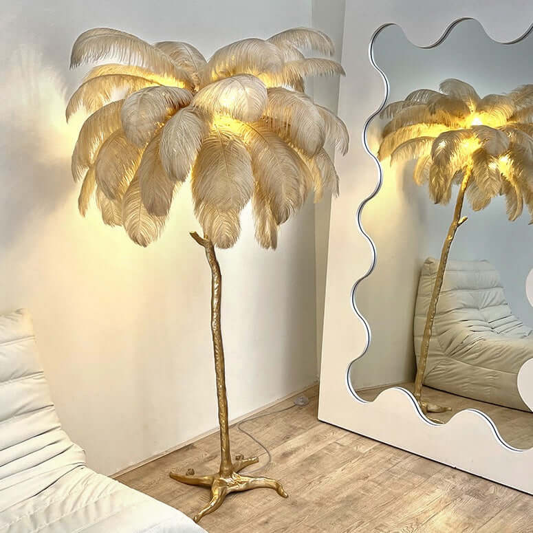 Gulvlampe med fjer