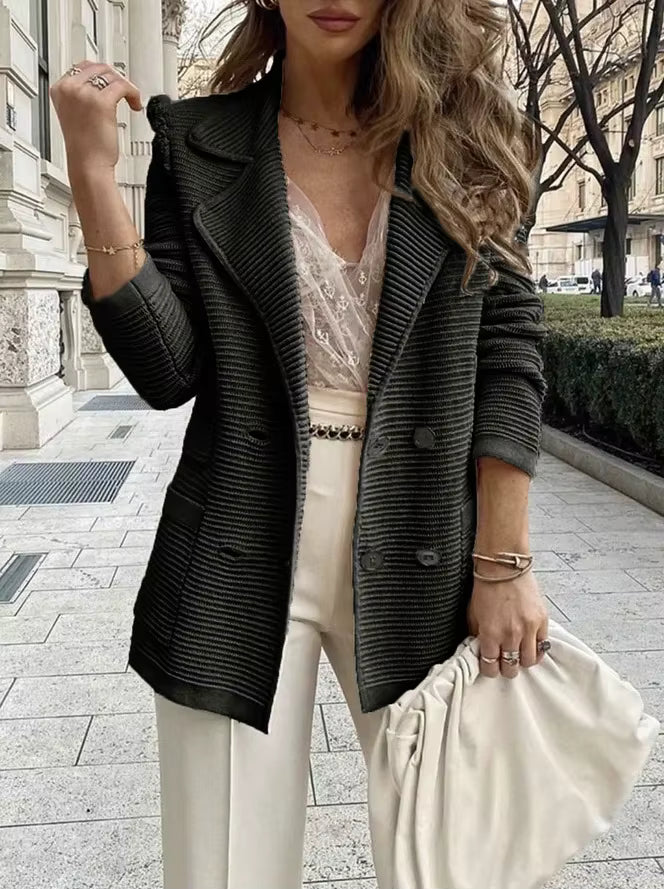 Dame Lang Strikket Blazer
