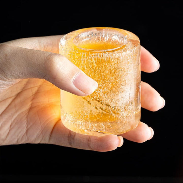 DIY Shottiglas i Is, moderne design, klart og iset udseende. Perfekt til fester, bringer kølighed til dine glas.