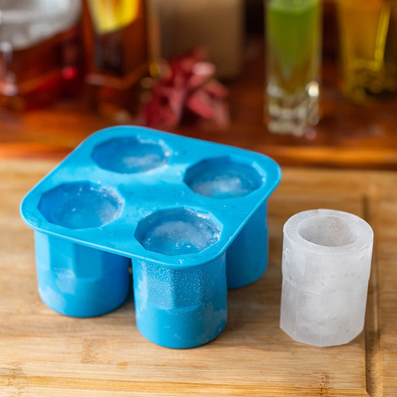 DIY Shottiglas i Is, moderne design, klart og iset udseende. Perfekt til fester, bringer kølighed til dine glas.