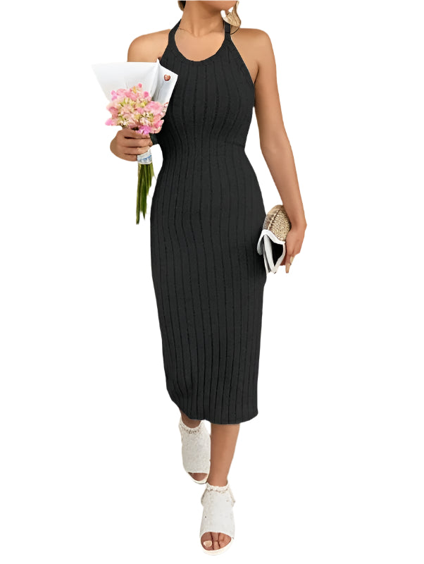 Elegant dame halterneck bodycon midikjole, strækbar og formende, fremhæver let silhuetten.