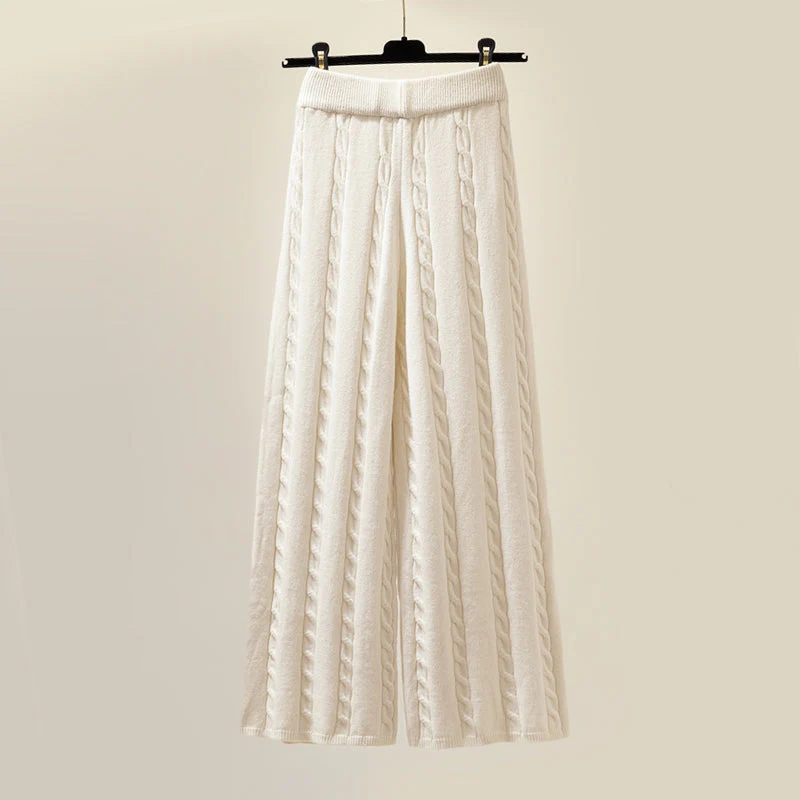 Elegant dame 3-delt beige sæt, ensfarvet, velegnet til både afslappede og festlige begivenheder.