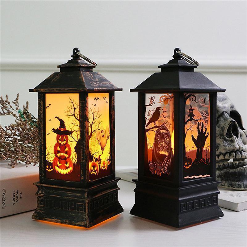 Halloween LED flamme lampe i græskarform, holdbart PVC og akryl, mystisk dekoration til indendørs og udendørs brug.