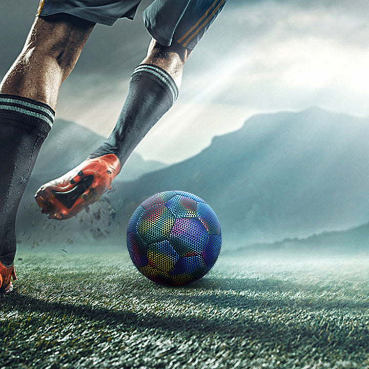 Reflekterende lysende fodbold, holografisk effekt, klar PU-læder, maskinsyet, holdbare sømme, sport