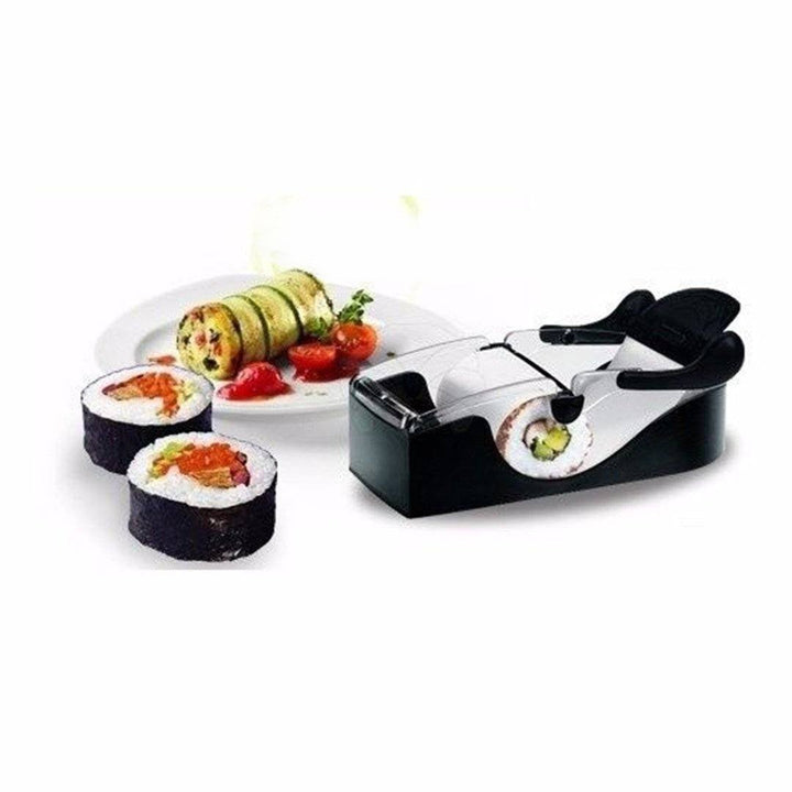 Nem sushi rullemaster til hjemmebrug, sort og gennemsigtig, kompakt størrelse, moderne design, velegnet til hjemmet.
