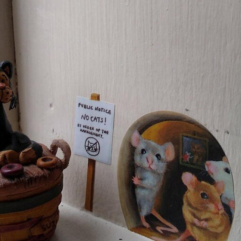 Sjovt musehul 3D wallsticker på fodpanelet, legende musemønster, holdbart vinyl, boligdekoration og udendørs brug.
