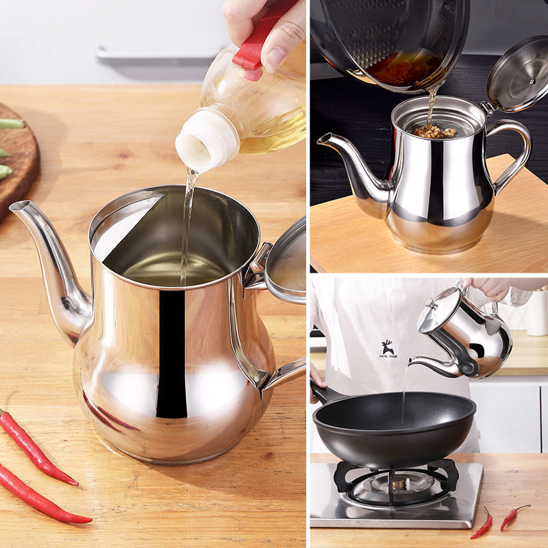 Sølvfarvet oliebeholder i rustfrit stål med si, ergonomisk håndtag, buet tud, støvtæt låg.