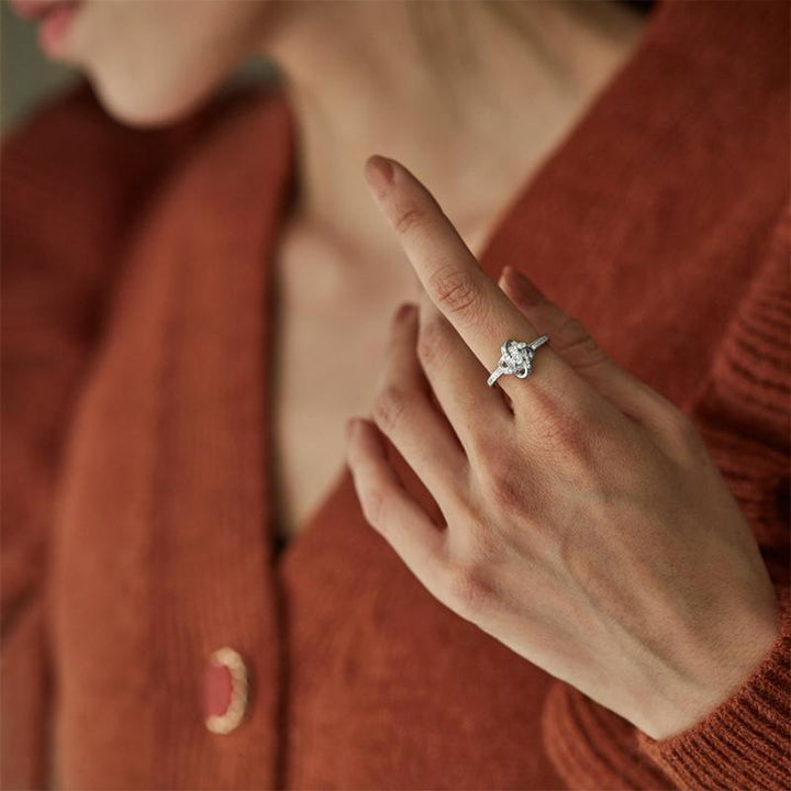 Dame sølv knude ring og halskæde sæt, symboliserer evigt venskab, perfekt som gave til kvinder.
