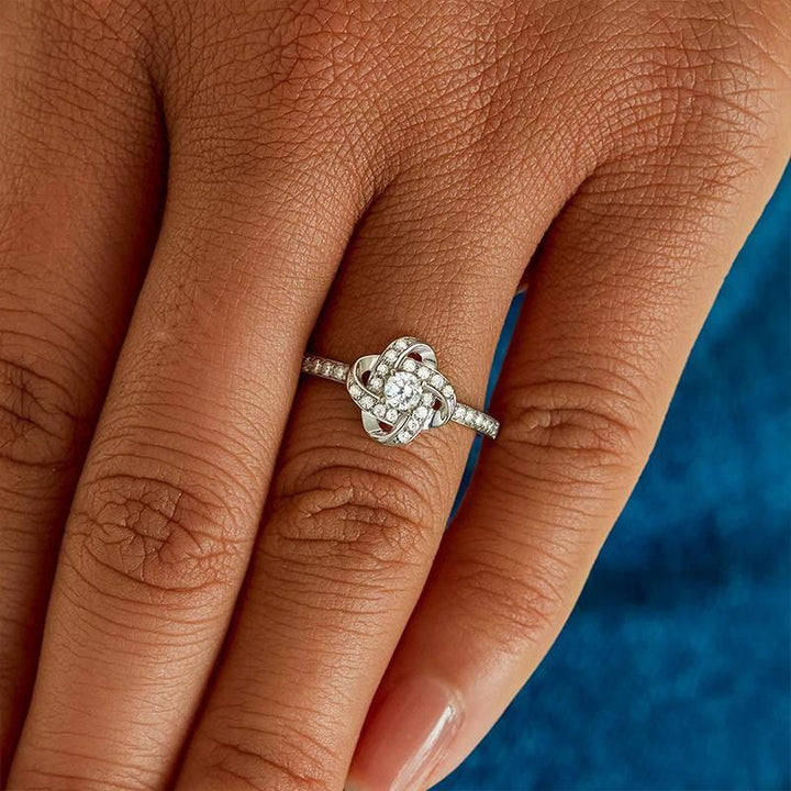 Dame sølv knude ring og halskæde sæt, symboliserer evigt venskab, perfekt som gave til kvinder.