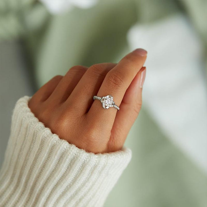 Dame sølv knude ring og halskæde sæt, symboliserer evigt venskab, perfekt som gave til kvinder.