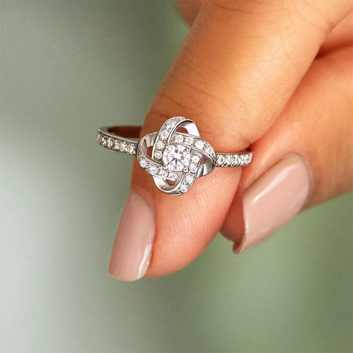 Dame sølv knude ring og halskæde sæt, symboliserer evigt venskab, perfekt som gave til kvinder.
