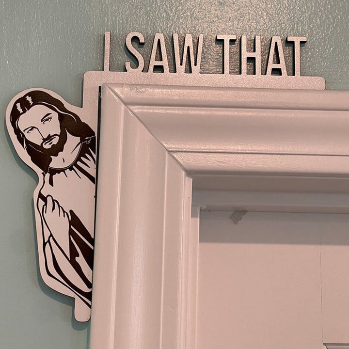 Jeesus-figur til dørkarm, sjov indretningsgenstand, nærbillede, bringer humor ind i hjemmet, let og holdbar.