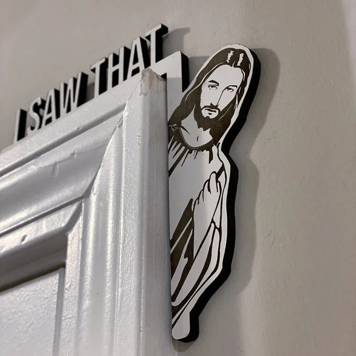 Jeesus-figur til dørkarm, sjov indretningsgenstand, nærbillede, bringer humor ind i hjemmet, let og holdbar.