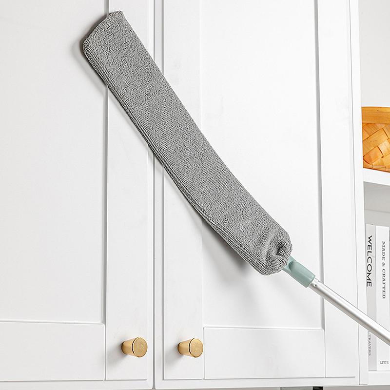 Fleksibelt mikrofiber støvsværd bøjes til utilgængelige steder, til rengøring af hjemmet uden kemikalier.