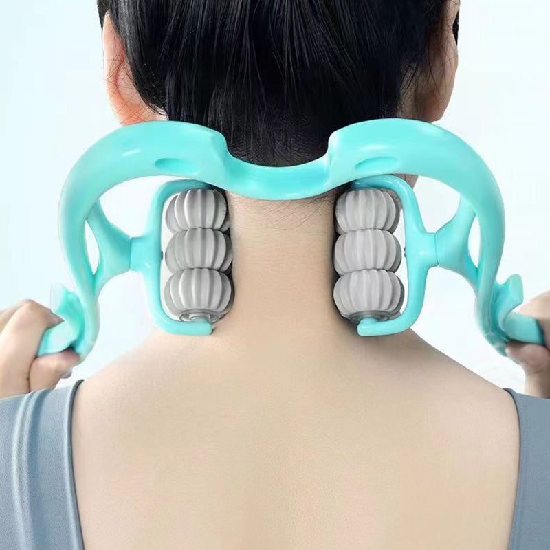 Let og ergonomisk joutsenformet nakkemassageapparat, blå, med kropsstøttende rullende massagehoveder og skridsikkert greb.