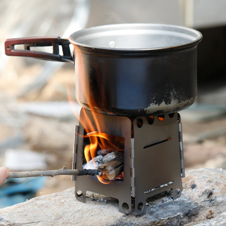 Bærbar kompakt BBQ-sæt til udendørs brug, rustfrit stål, velegnet til rygsækrejser og picnics, lommeformat design.