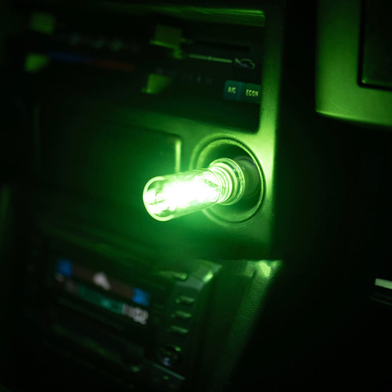 Bærbar LED Glas Natlampe med Berøringskontrol, strømlinet design, USB-tilslutning, flerfarvet belysning, brug i soveværelse.