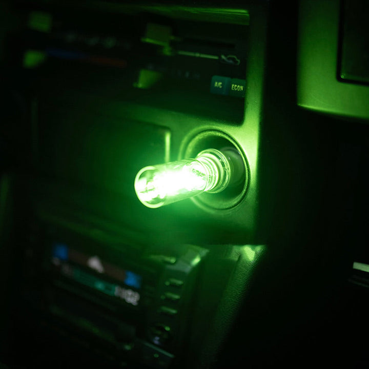Bærbar LED Glas Natlampe med Berøringskontrol, strømlinet design, USB-tilslutning, flerfarvet belysning, brug i soveværelse.