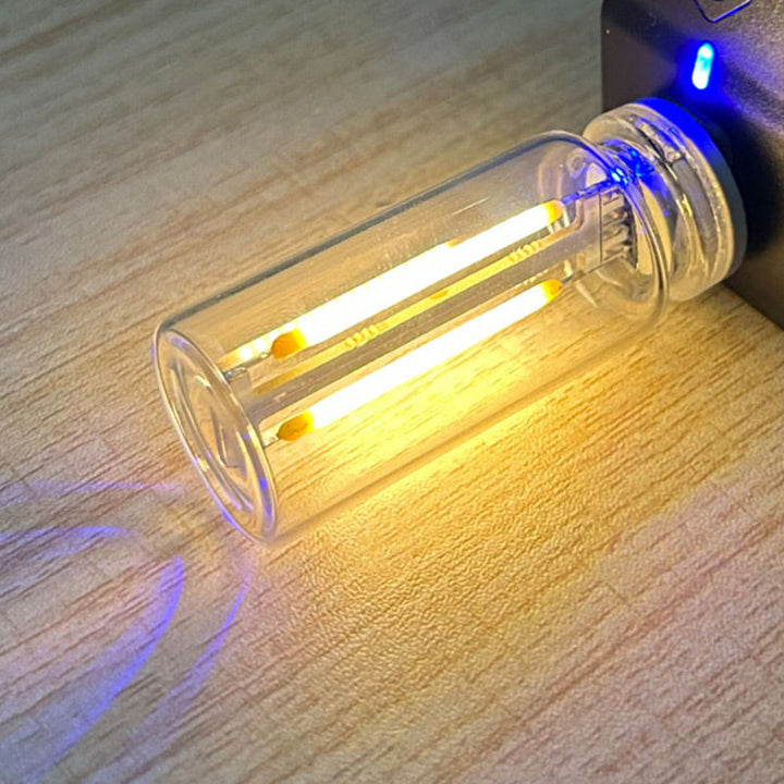 Bærbar LED Glas Natlampe med Berøringskontrol, strømlinet design, USB-tilslutning, flerfarvet belysning, brug i soveværelse.