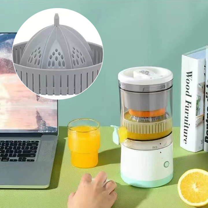 Bærbar trådløs juicer, hvid, USB-opladelig, til frugt og grønt. Kompakt, effektiv, BPA-fri.