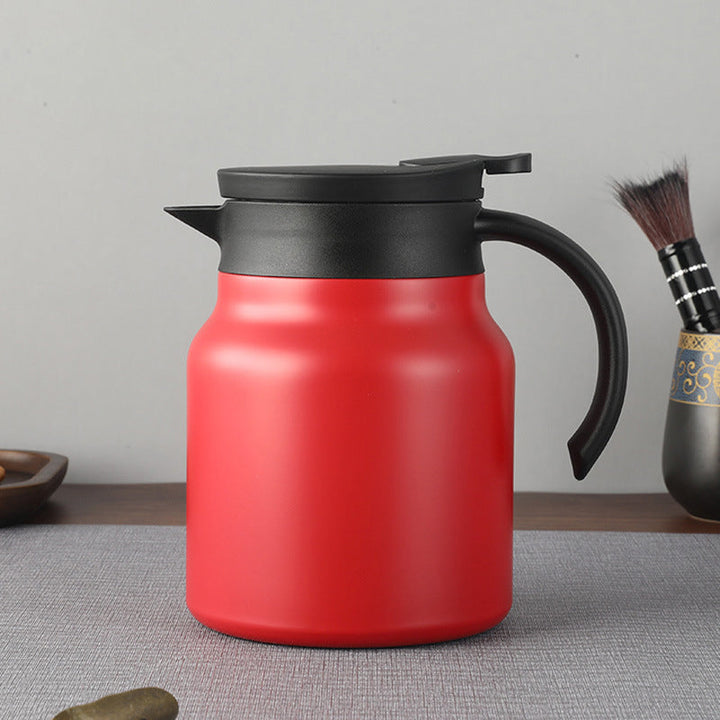 "Kannettava termospullo, ruostumatonta terästä, moderni muotoilu, ergonominen kahva, 800ml tai 1000ml kapasiteetti."