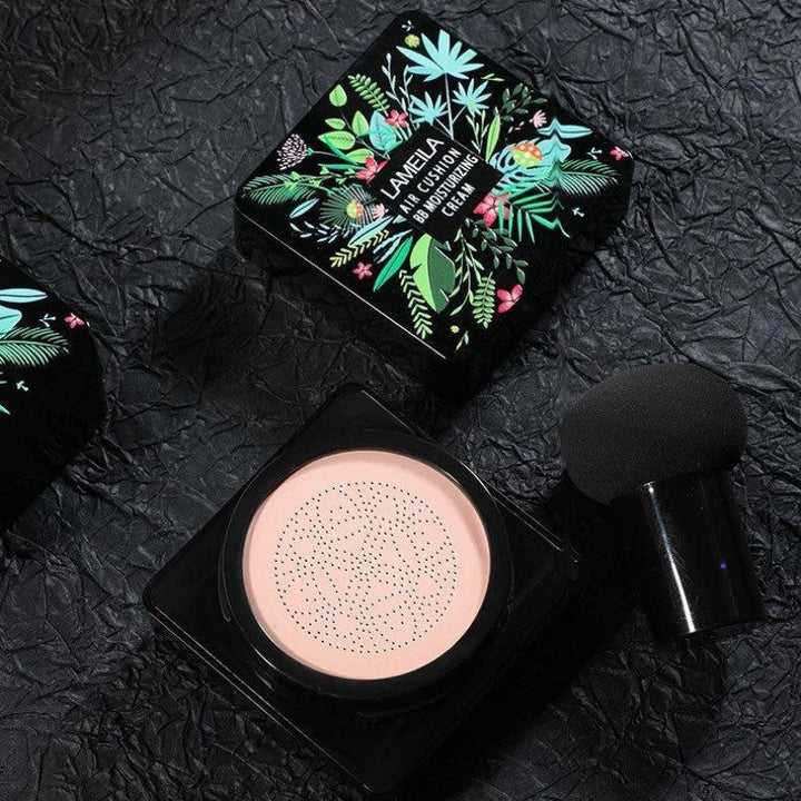 Dame Air Cushion BB Cream med smuk nuance, rund air cushion-pakke, naturlig og fejlfri makeup-base.