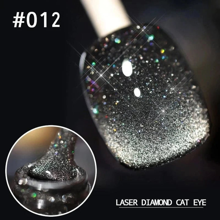 "Kimalteleva laser kissansilmä kynsilakka tuubissa, intensiivinen bling-bling efekti, loistaa UV/LED-valossa"