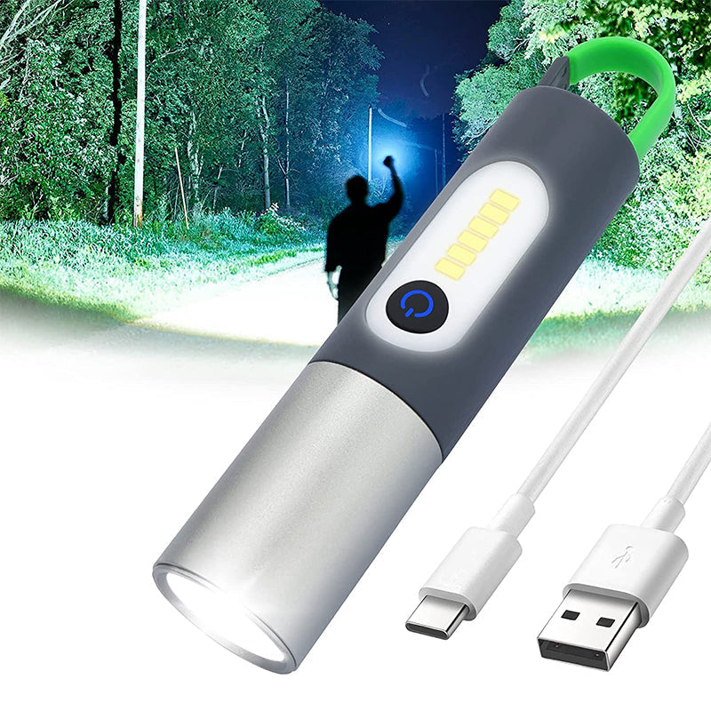 Lys stærk og justerbar LED lommelygte, sort krop, 750 lumen, justerbar lysstråle, vandtæt IP65, USB genopladelig.