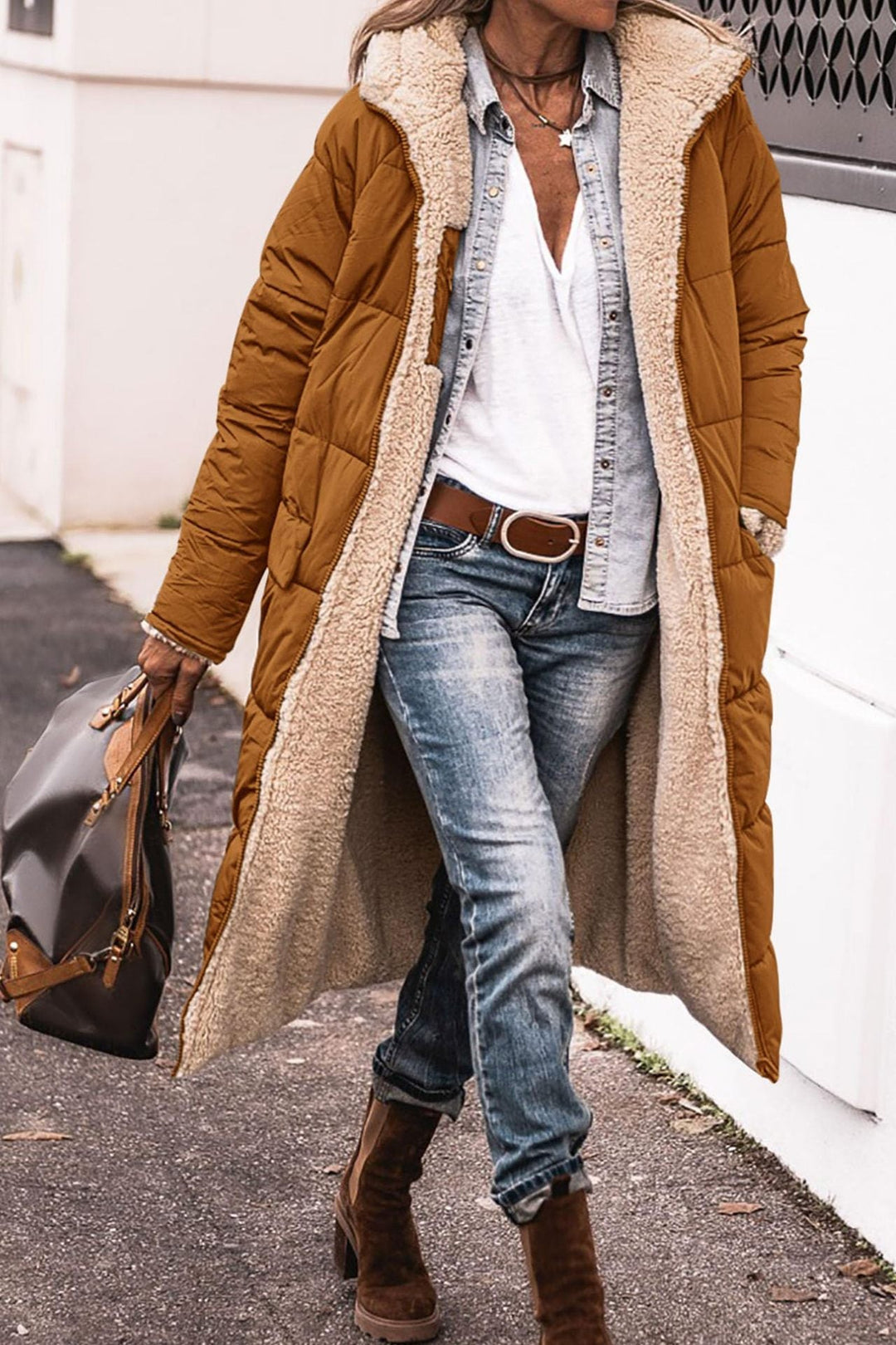 Vendbar dame lang parka, teddyfor, flerfarvet, med hætte, varm vinterjakke, elegant og alsidigt design.