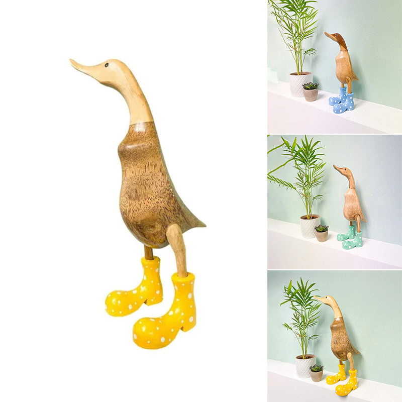 Håndlavet træand figur, rustik stil, gul, grøn, blå, hyggelig boligdekoration til hjemmet.