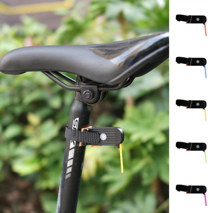 LED Cykel Baglygte, 40 lumen, rød, sikkerhed dag og nat, USB-opladelig, monteret på cykel.