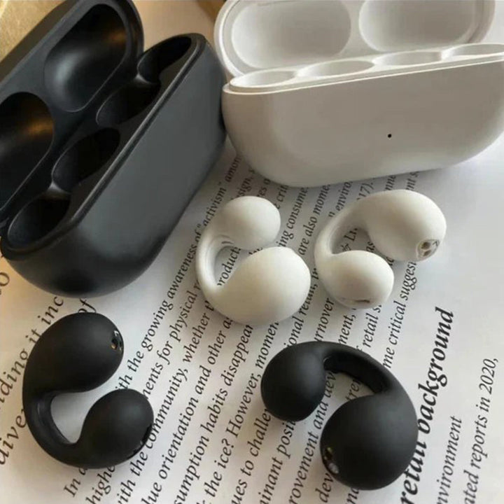 Trådløse knogleledende hovedtelefoner, elegant og kompakt design, sort metalstruktur, i opladningsetui, teknologi og gadgets