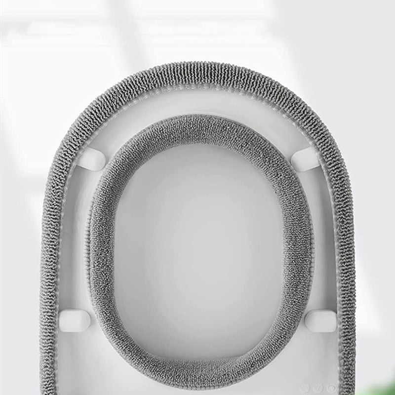 Varmt polyester toiletbræt-betræk i lysegrå, blødt og behageligt anbefalet til vinterbrug.