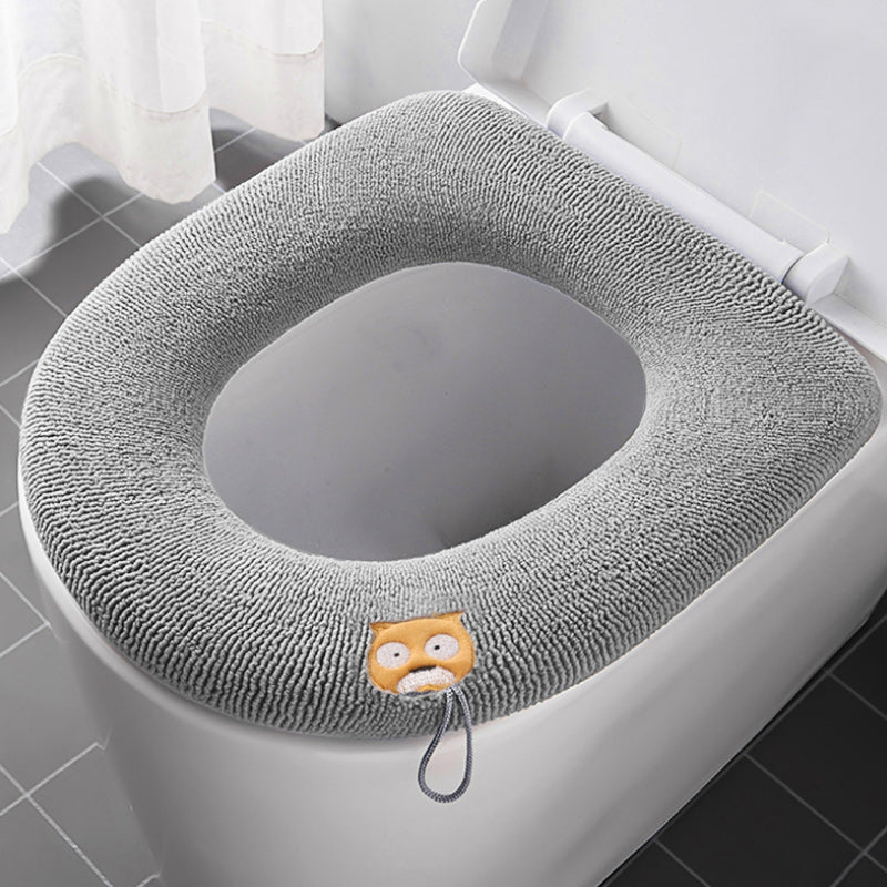 Varmt polyester toiletbræt-betræk i lysegrå, blødt og behageligt anbefalet til vinterbrug.