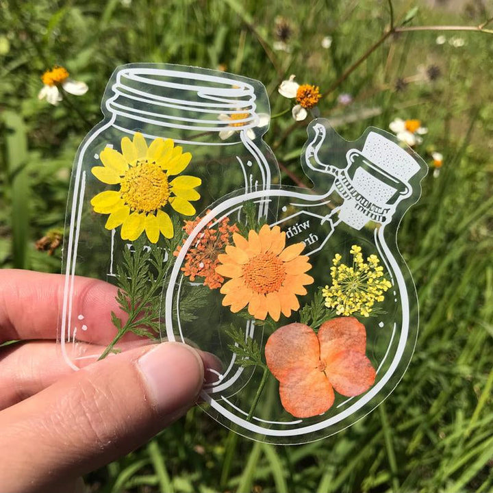 Gennemsigtig bogmærke med tørrede blomster, holdbart plastmateriale, elegant og naturligt udseende til bøger.