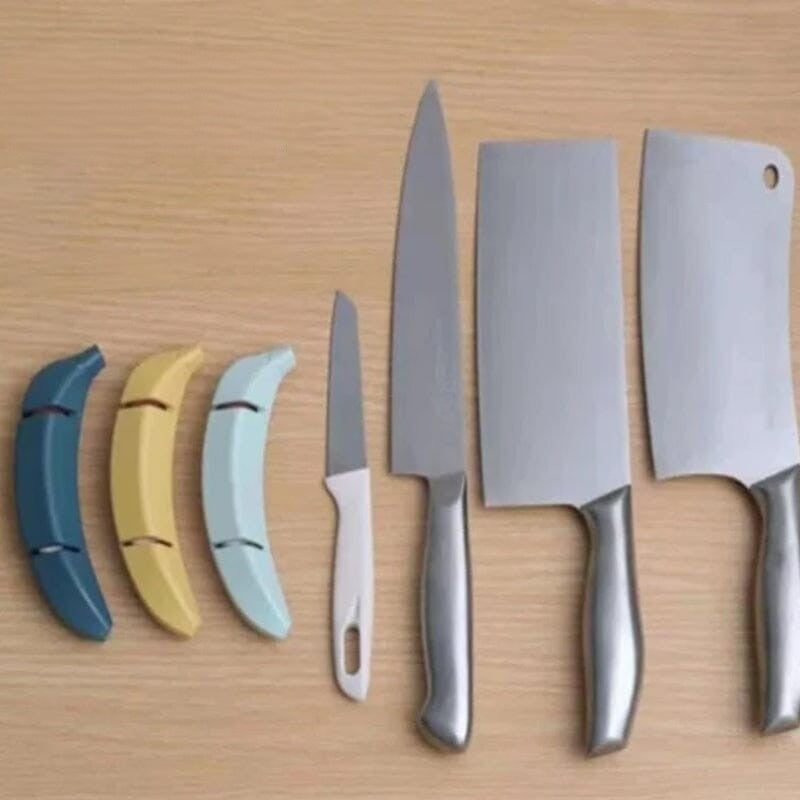 Kreativ knivsliber med banan-design, gul farve, kompakt størrelse, et sjovt og praktisk tilbehør til køkkenet.