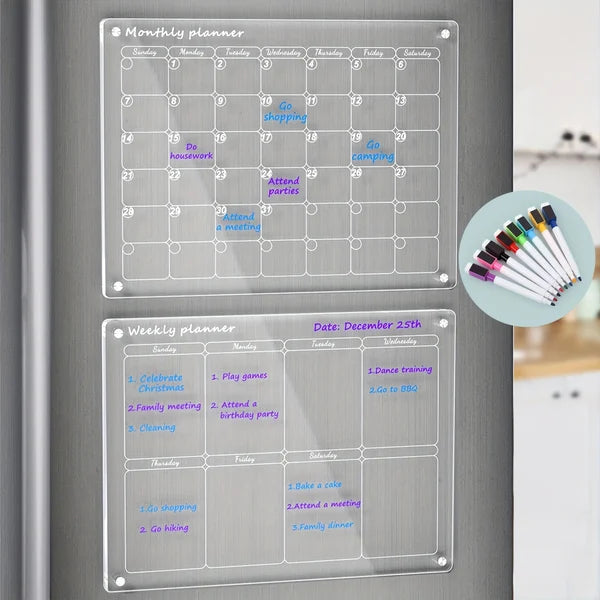 Magnetisk klar akrylkalender på køleskab, en stilfuld og brugervenlig tilføjelse til hjemmets organisering.