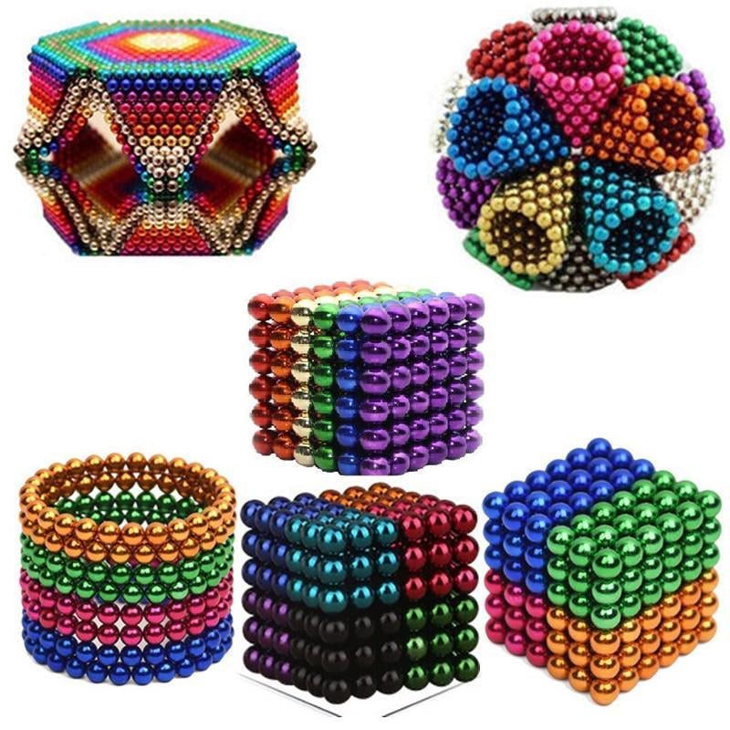 Magnetiske byggekugler legetøj, 216 klare neodym-perler i forskellige farver, muliggør kreative geometriske former.