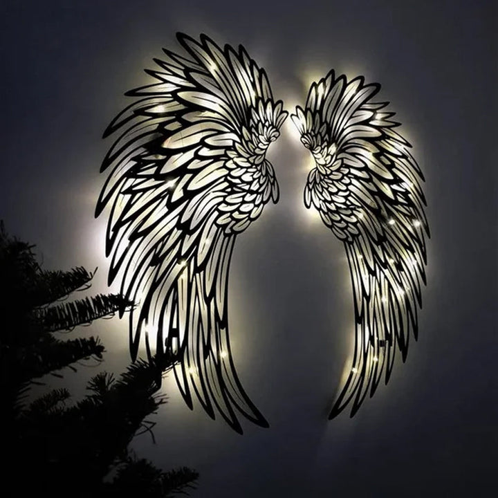 Metal engel vinger vægtæppe med LED lys, sort metal, 3D skyggeeffekt, stilfuld indretningsdekoration.